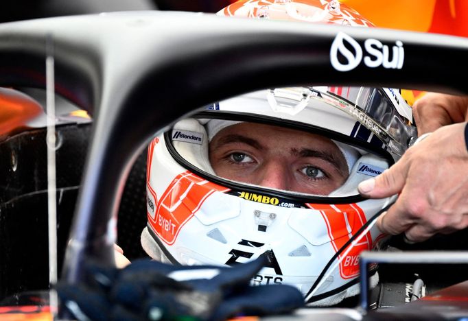 Max Verstappen v Red Bullu během kvalifikace na VC Belgie F1 2023