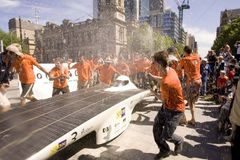 Sluneční rallye podvacáté propagovala ekoauta