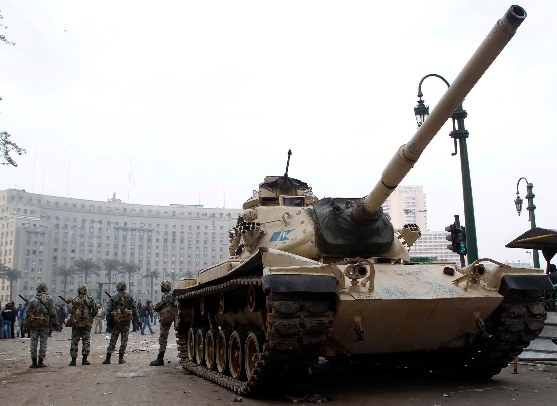 Egyptské protesty pokračují i přes zákaz vycházení