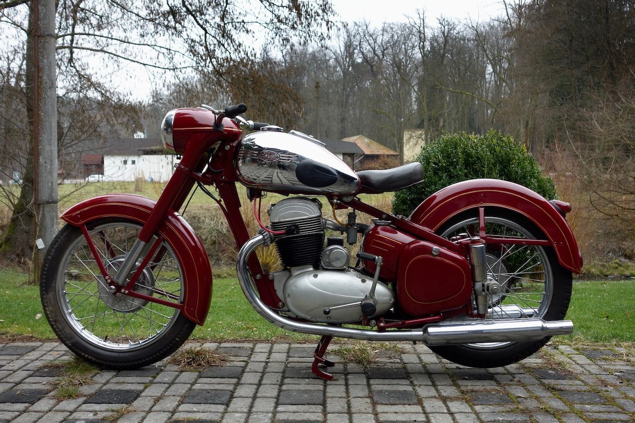 Aukce veteránů Autiva Auctions Prague Automobilové klenoty 2024