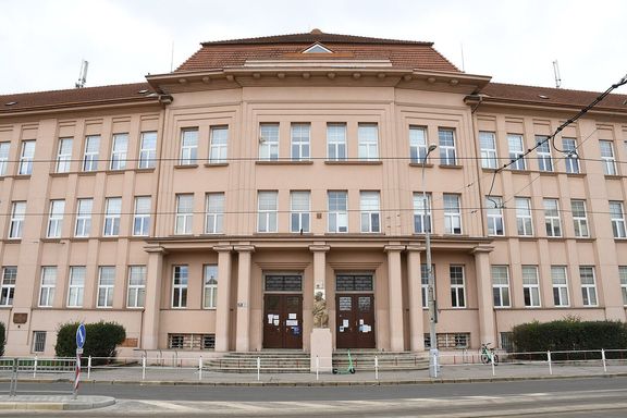 Základní a mateřská škola Merhautova, budova prvního stupně