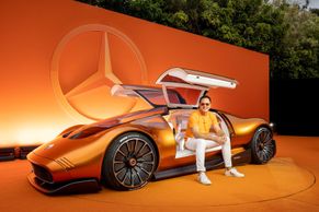 "Vypadá to jako z roku 1995." Šéfdesignér Mercedesu se tvrdě opřel do konkurence