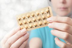 V USA prudce roste poptávka po antikoncepci. Lidé čekají, že Trump může zakázat potraty