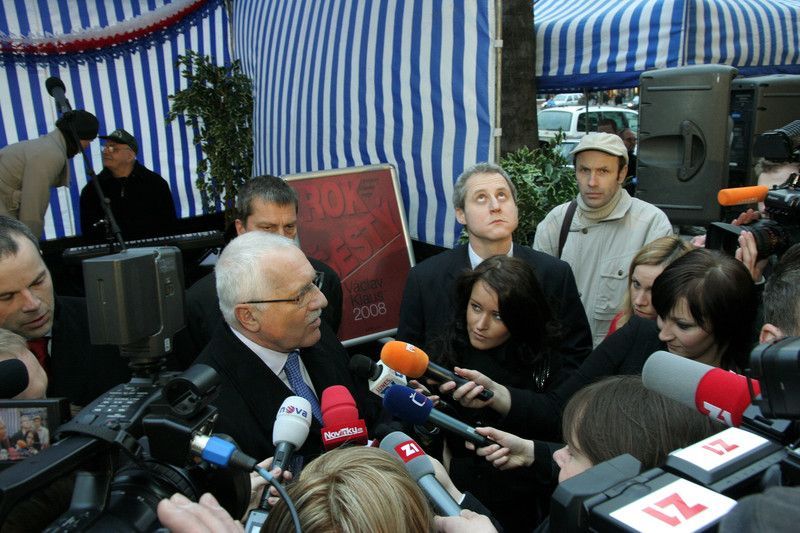 Autogramiáda Václava Klause