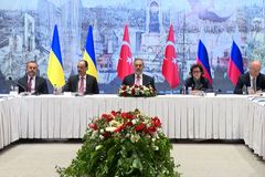 Jednání o míru: Rusové jsou úplně odtržení od reality, zní z Istanbulu