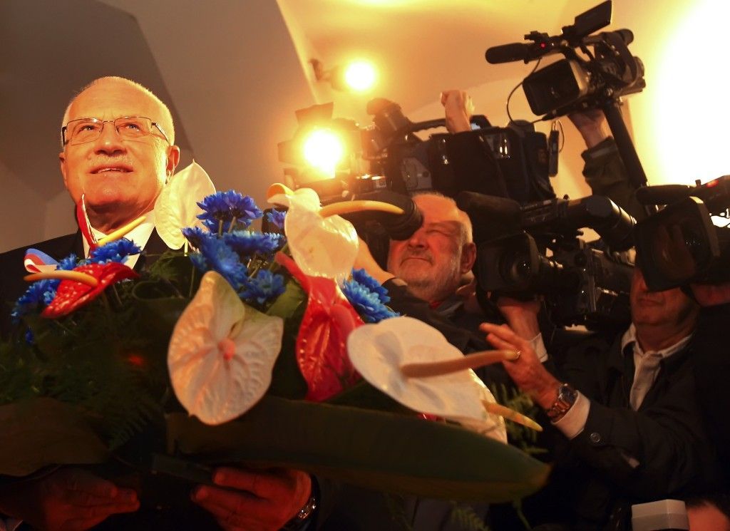 17. listopad - prezident Václav Klaus na Národní třídě