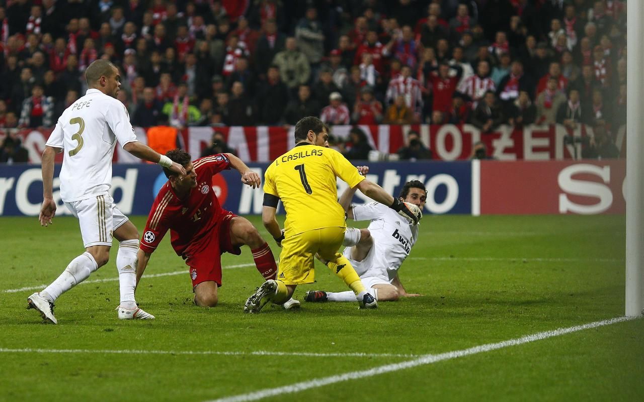 Liga mistrů: Bayern - Real (gól, Gomez, Casillas)