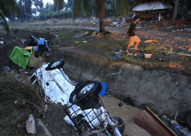 Filipíny pustoší tropická bouře