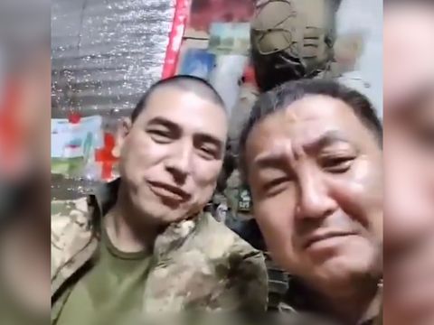 Just: Není práce, jenom chlast. Jak Kreml posílá do války a na smrt "podřadné" Rusy