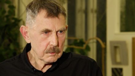 Nechtěl jsem si nahrabat, ale všichni kradou, jsem úplně na dně, říká autor Tančícího domu Milunič