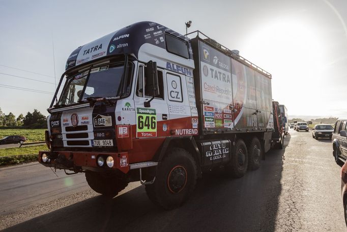 Rallye Dakar 2015: Martin Kolomý, Tatra - zákulisí, doprovodný kamion