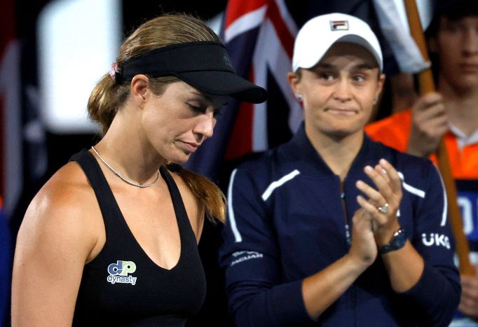 Danielle Collinsová a Ashleigh Bartyová po finále Australian Open 2022