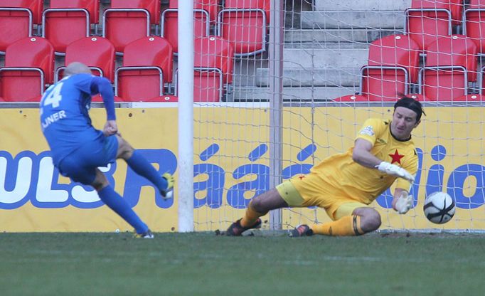 Fotbal, Slavia Praha - Liberec: Kamil Čontofalský (vpravo) - Jiří Štajner