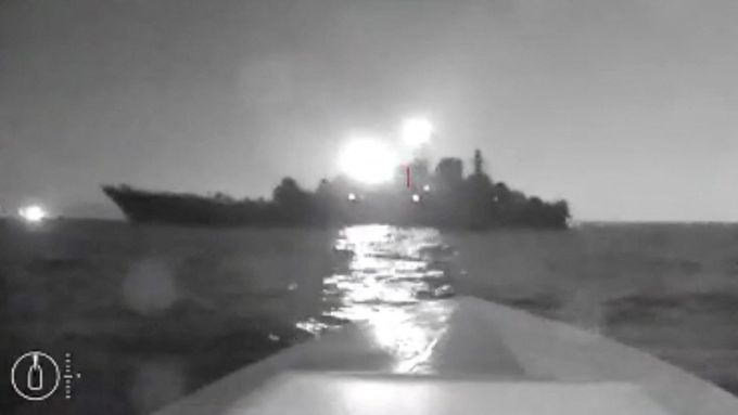 První útok námořních dronů na Krym selhal. Musk Ukrajince odstřihl od signálu.