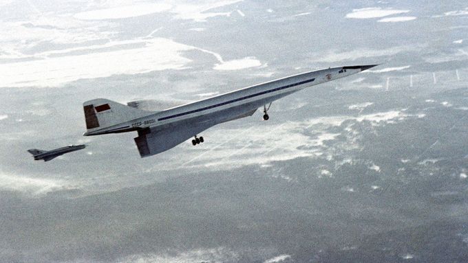 Tupolev Tu-144 během prvního letu 31. prosince 1968.