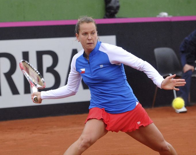 Fed Cup 2014: Španělsko - Česko (Záhlavová-Strýcová)