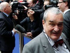 Zatím to nevypadá špatně, věří ministr zahraničí Karel Schwarzenberg.