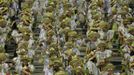 ¨Revellers from Imperatriz Leopoldinense samba school participate during the annual Carnival parade in Rio de Janeiro's Sambadrome, February 12, 2013. REUTERS/Ricardo Moraes (BRAZIL - Tags: SOCIETY) Published: Úno. 12, 2013, 6:37 dop.