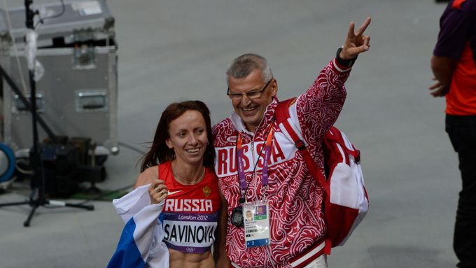 Ruský trenér Vladimír Kazarin a jeho svěřenkyně Maria Savinovová (doping)