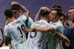 Messiho nakopali do krve, Brazílii přesto ve finále Copa América vyzve Argentina