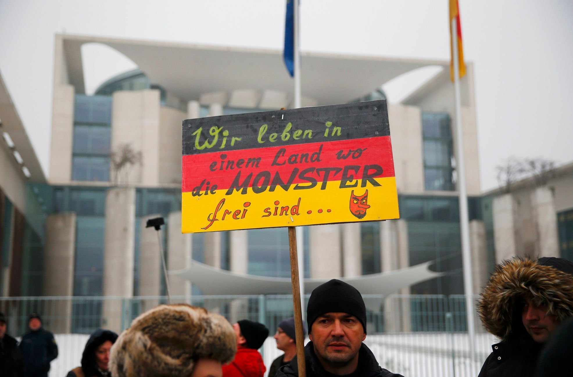 Demonstrace příslušníků ruské komunity v Berlíně.