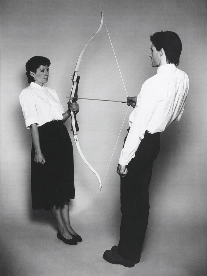 Marina Abramović a Ulay: Rest Energy, 1980.