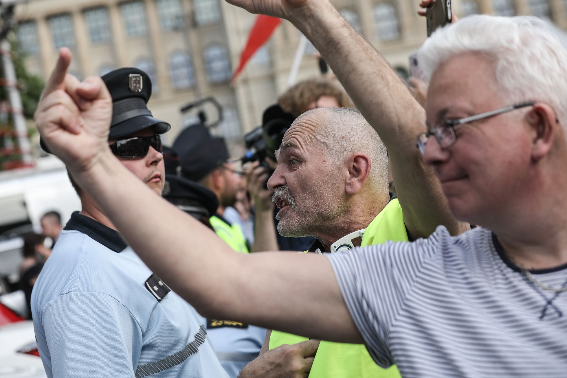 Demonstrace nacionalistů a SPD a jejich odpůrců, Václavské náměstí