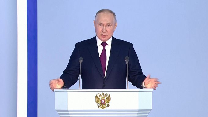 Za rozpoutání války na Ukrajině můžou západní elity, řekl Putin v projevu