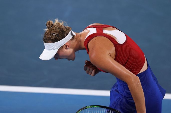 Markéta Vondroušová v semifinále OH 2020 proti Elině Svitolinové