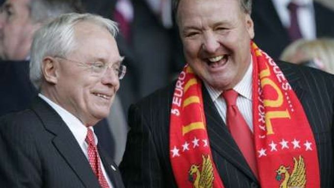 Majitelé Liverpoolu Hicks a Gillett odmítají, že by měli v úmyslu klub prodat