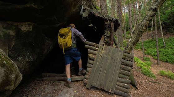 Elfové proti patriotům. Kokořínskem otřásá válka o likvidaci trampských kempů