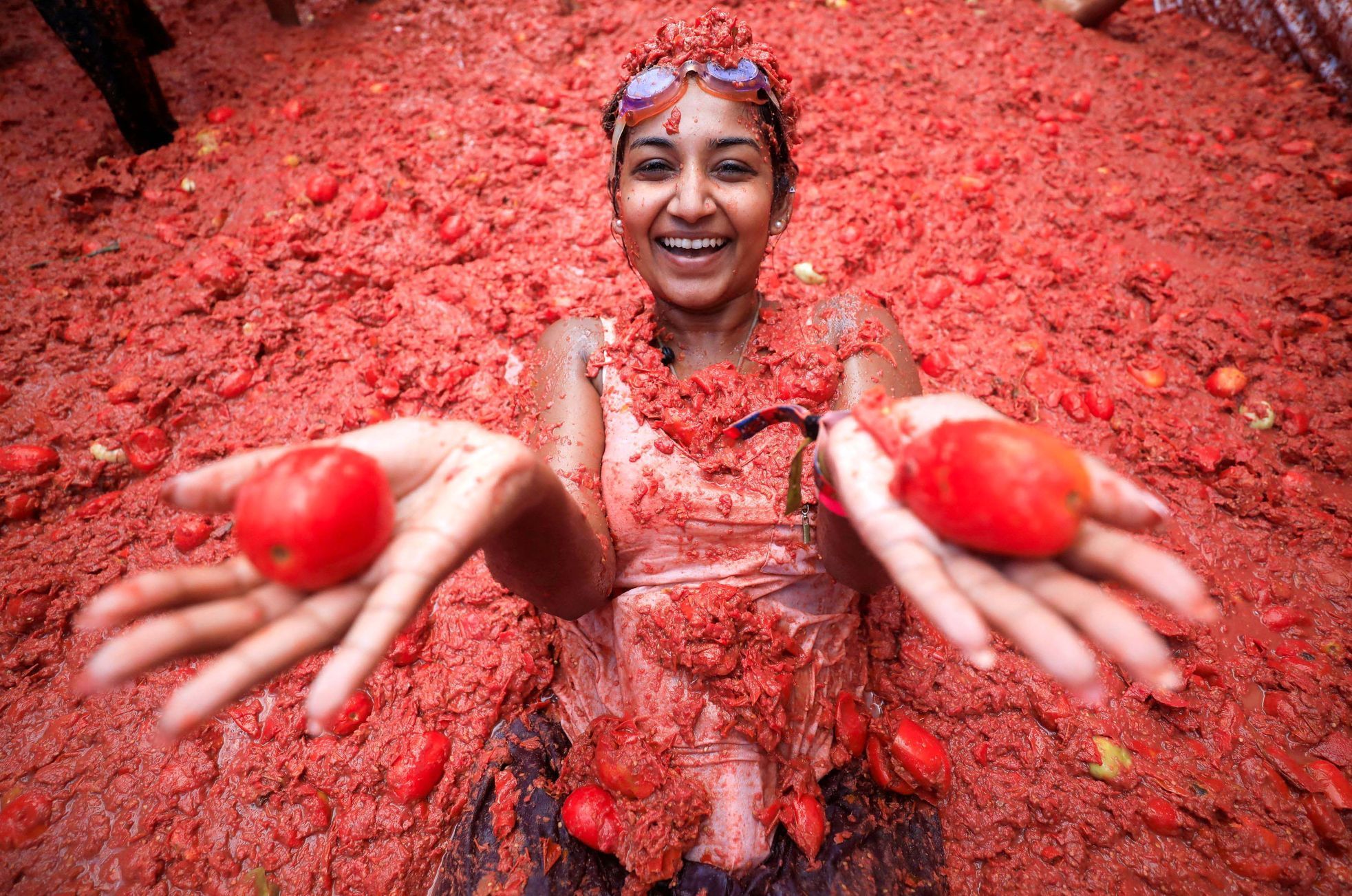 Španělsko, Tomatina, rajčata, bitva, kuriozita, rajče
