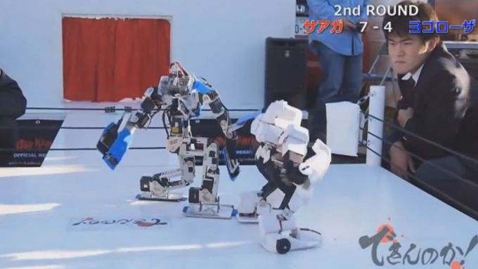Dramatický souboj robotů. Jejich videa teď YouTube maže, algoritmus v nich rozpoznává týrání zvířat