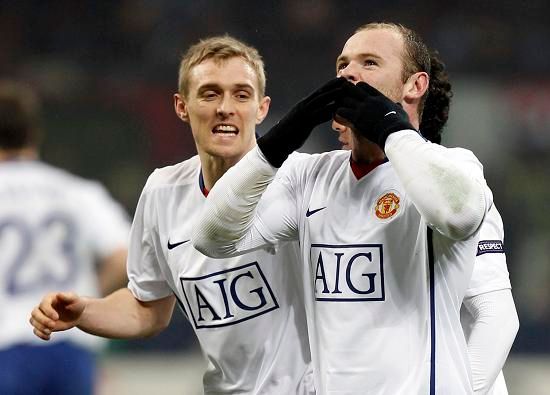 AC Milán - Manchester: Wayne Rooney slaví