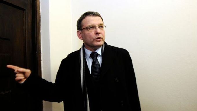 O kroku informoval ministr kultury Lubomír Zaorálek.