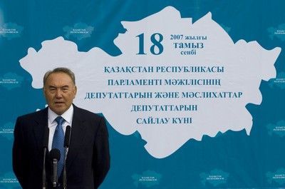 Kazachstán volby Nazarbajev
