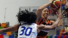 Final Four, Jekatěrinburg-Kursk: Candabce Parkerová - Nnemkadi Ogwumikeová