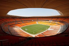 Fotbalová tragédie v Johannesburgu. Dva fanoušci zahynuli při tlačenici před stadionem
