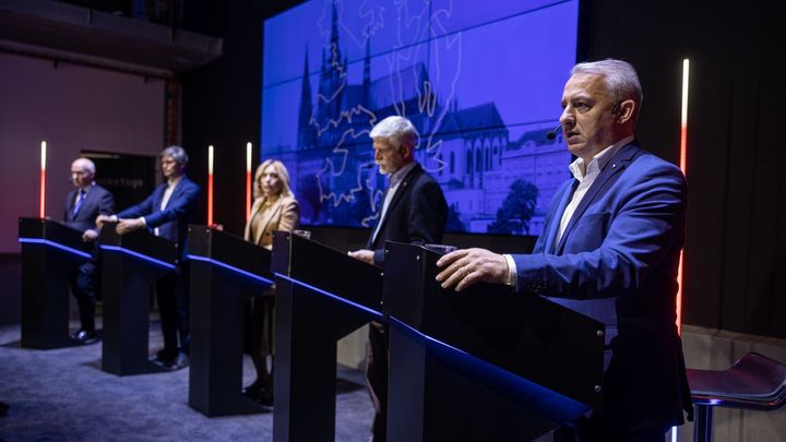 Živě: Předvolební debata prezidentských kandidátů ke Studentským volbám; Zdroj foto: Lukáš Bíba