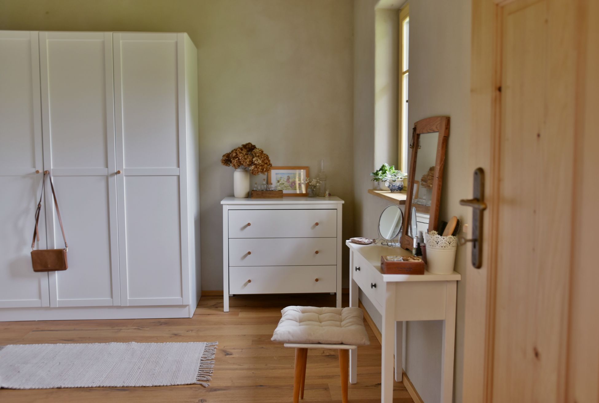 domeček na kopci, dům, rekonstrukce, zahrada, příběh