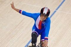 Cyklista Ježek získal desátou paralympijskou medaili