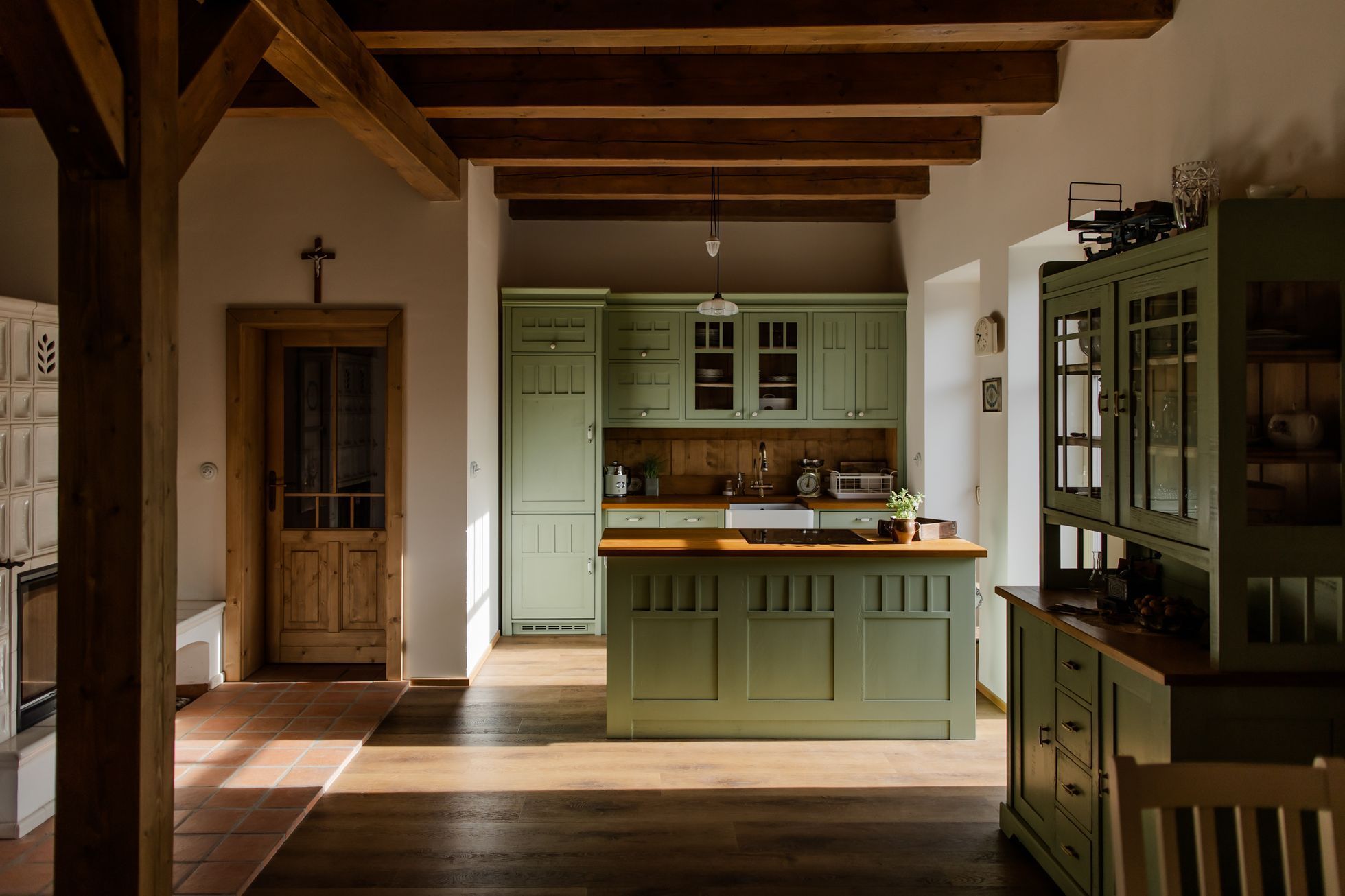 domeček v chaloupkách, dům, rekonstrukce, vesnice, stavení, ateliér, apartmán