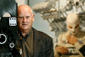 Víc než malíř. Pištěk měl dar jako nikdo. Výjimečně spojoval umění a tep motorů