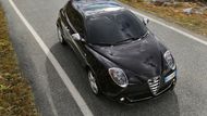 Alfa Romeo MiTo (10 prodaných kusů) - Italská značka má stále silnou základnu fanoušků. Na českém trhu ale není příliš aktivní. A tak se na sympatický hatchback MiTo se už ale pomalu zapomnělo. Vzpomnělo si na něj jen 10 lidí.