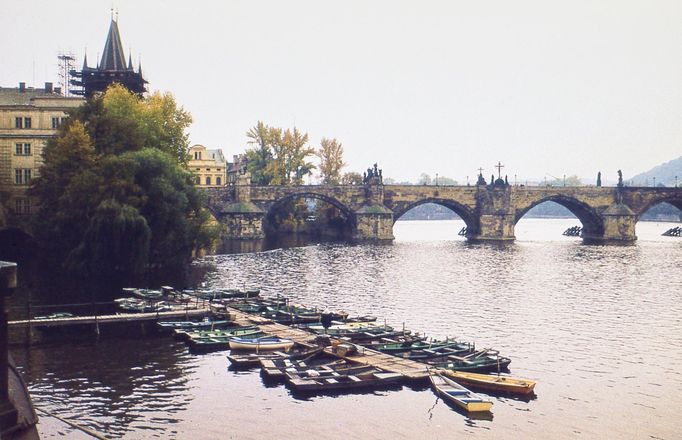 Karlův most v Praze. Rok 1976