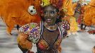 A reveller of the Salgueiro samba school participates on the first night of the annual carnival parade in Rio de Janeiro's Sambadrome, February 10, 2013. REUTERS/Pilar Olivares (BRAZIL - Tags: SOCIETY) Published: Úno. 11, 2013, 3:09 dop.