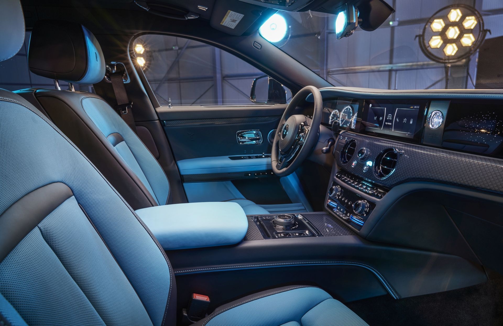 Rolls-Royce Ghost Black Badge