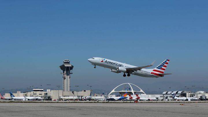 Aerolinky v USA se obávají chaosu kvůli síti 5G. Rizika pro letadla analyzují i Češi; Zdroj foto: Reuters