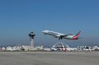 Aerolinky v USA se obávají chaosu kvůli síti 5G. Rizika pro letadla analyzují i Češi