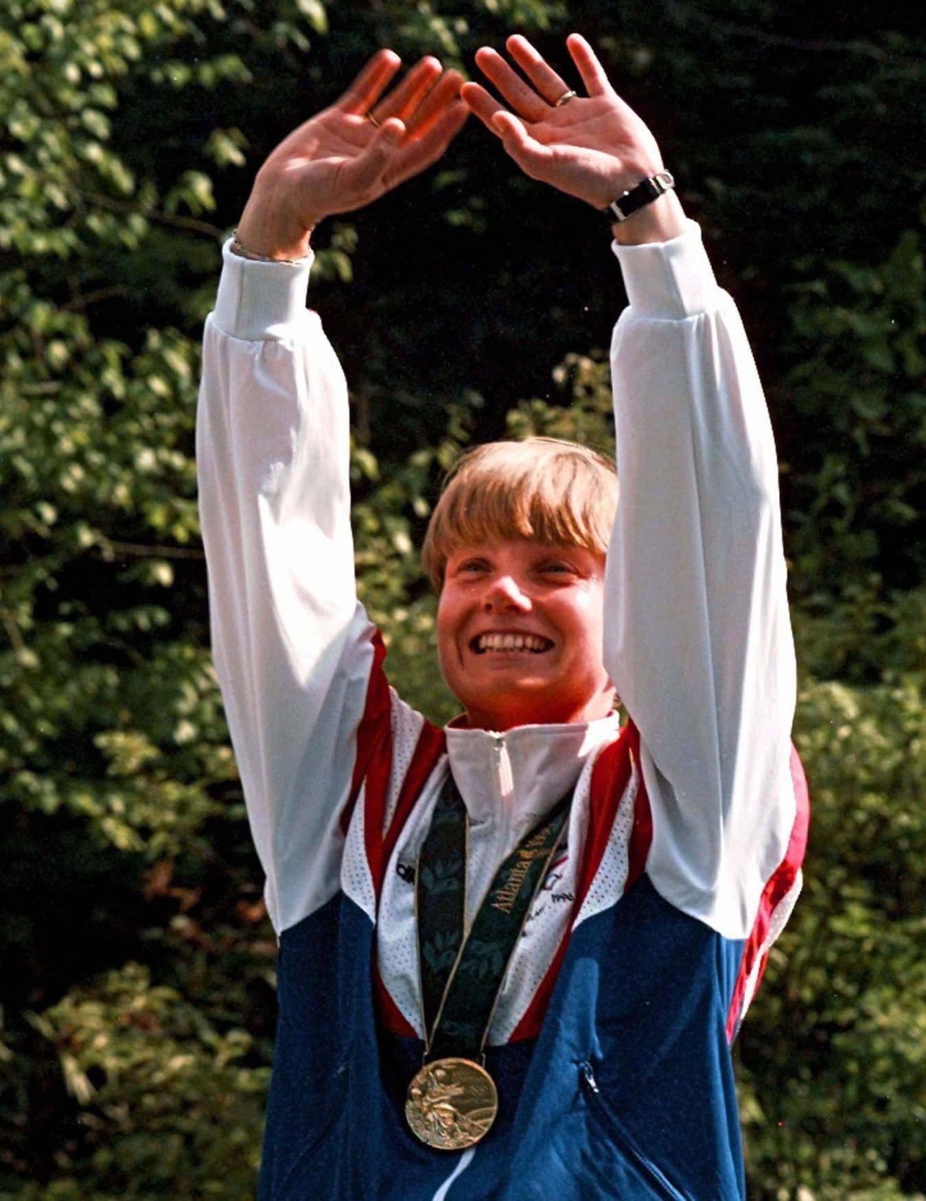 Štěpánka Hilgertová se zlatou medailí na OH v Atlantě 1996